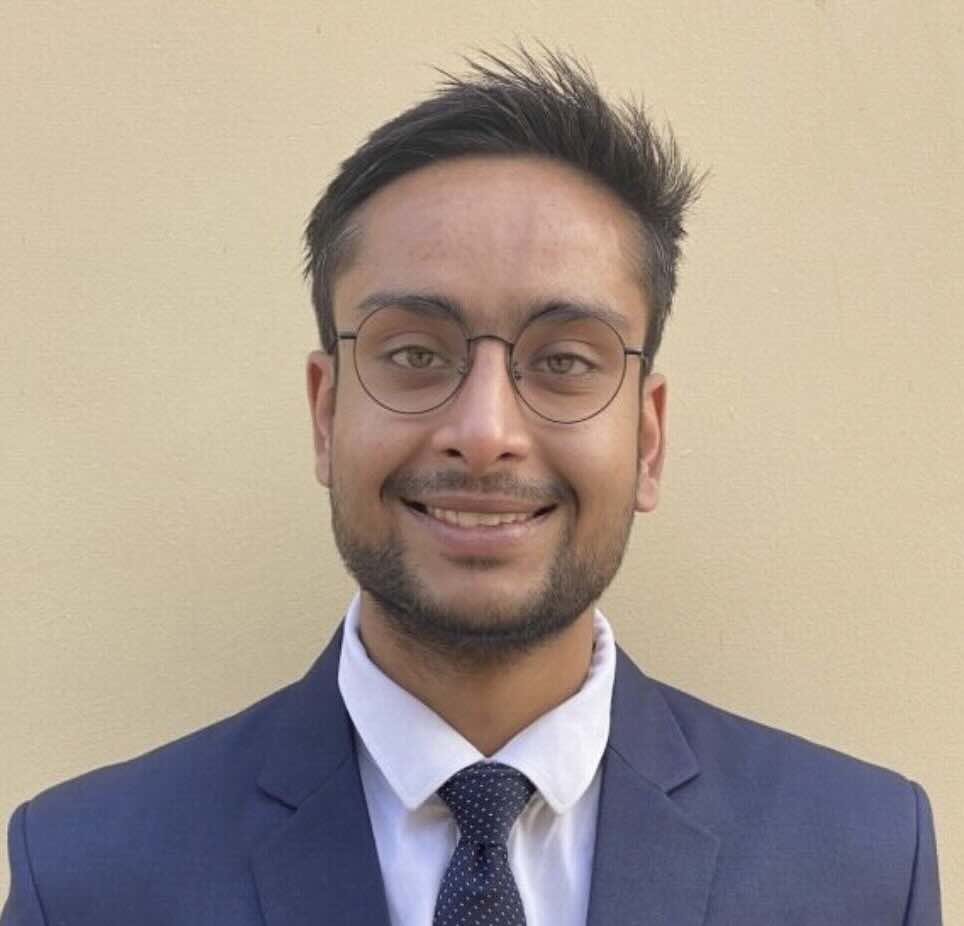 prof_pic.jpg